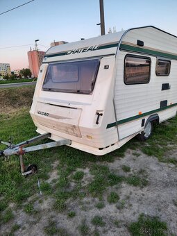 obytný príves - karavan. Chateau 330 - 2