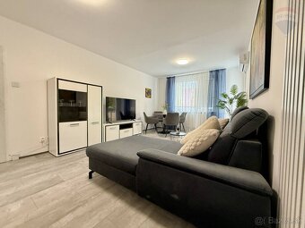 PRENÁJOM: KOMPLETNE ZARIADENÝ 3IZBOVÝ BYT, DUNAJSKÁ STREDA - - 2