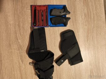 Revolver Holek 261 22LR, valec 22WMR - 2