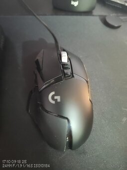 Predám hernú zostavu Logitech klávesnica, myš, slúchadžívan. - 2