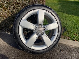 Zimná sada 5x112 R18 , 225/ 45/ R/ 18 - 2