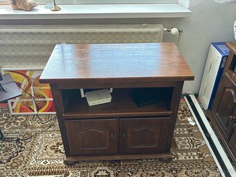 Holandsky nabytok masiv - 2