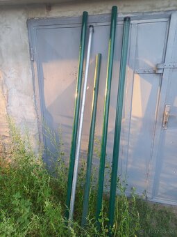 Ohradovy stlpik na pletivo - 2