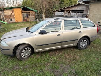SKODA OCTAVIA 2 1,6 MPI - 2