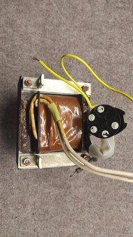 Transformátor 220V  12V - 2