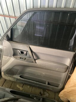 Mitsubushi Pajero 3 dvere - 2