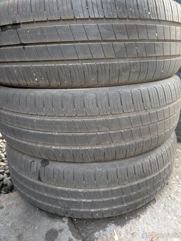Goodyear efficient grip performance 195/55 R20 - 2