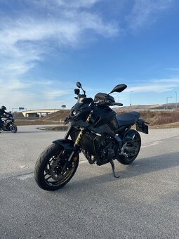Yamaha mt 09 2023 - 2