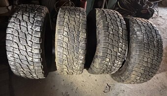 Pneumatiky LT 325/65 R18 121/118 S 8 PR - 2