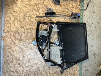 Stahovanie okna audi a4 b5,5 b5 - 2