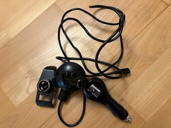 Navigácia Garmin Nüvi 250 TOP stav - 2