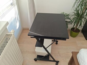PC stolík - 2