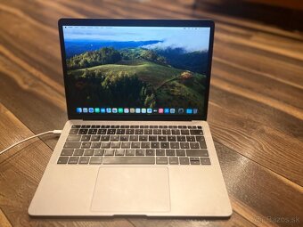 MacBook air 8/256GB i5 - 2