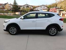 Hyundai Tucson r. 4/2017 1,7 CRDi Comfort 2WD, bohatá výbava - 2