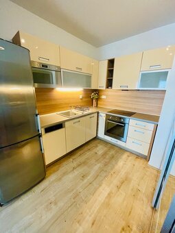 2 izbovy, BA, 56m, loggia a parking - 2