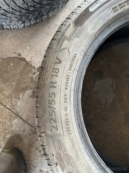 225/55R18 - 2