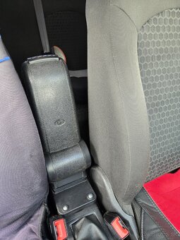 Predam na Opel Corsa E - 2