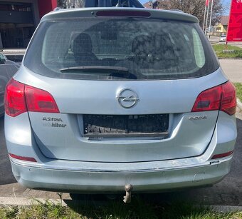 Opel astra j - 2