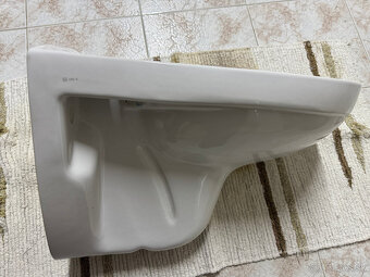 WC misa závesná - 2