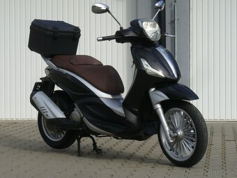 Piaggio Beverly 125 i - 2