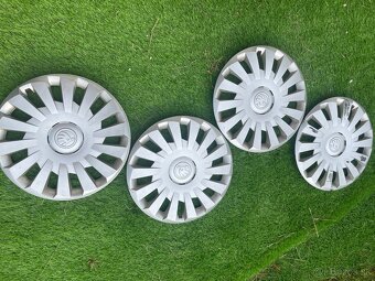 Originálne puklice / kryty kolies Škoda - 2