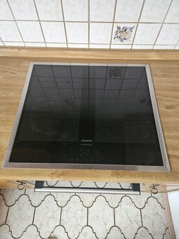 Masivní kuchyňská linka z Německa se spotřebiči - 2