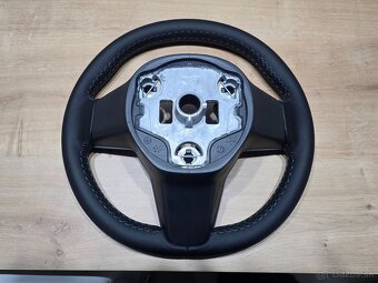 volant TESLA model 3 , Tesla Y VYHRIEVANÝ - 2