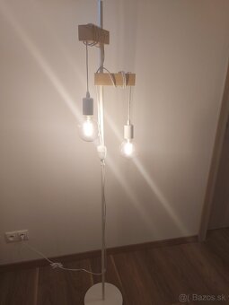 Stojacia lampa - 2