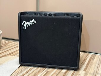 Fender Mustang LT25 - modelingové kombo - 2