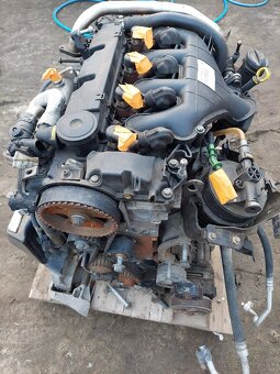 Predám motor 2,0tdci - 2