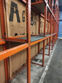 Predám pevné paletové regály - 2