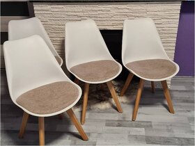 4 ks biele stoličky - 2