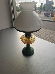 Krásna stara petrolejova lampa - 2