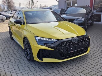Audi RS3 FACELIFT MATRIX SONOS HUD KAMERA ZÁRUKA MY 2025 - 2