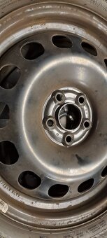 Predám zimný set Škoda Scala 6.5x16roz5x100et40 - 2