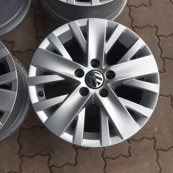 Predam hlinikove disky na VW Gplf 6-7,,16 zoll - 2