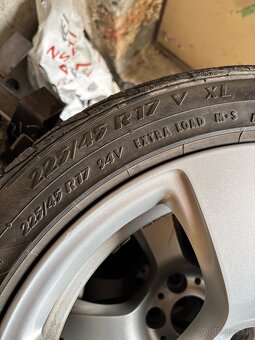 5x120 r17 - 2