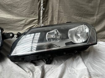 Volkswagen passat b7 predne svetlomety - 2