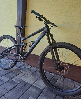 Trek Slash 8 - 2