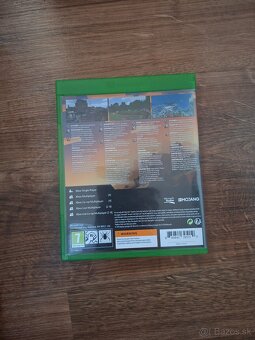 Minecraft hra na Xbox One - 2
