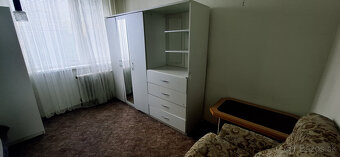 Ponúkame na predaj trojizbový byt v Trenčíne na Sihoti - 2