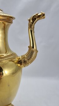 Kaštieľna konvica z pozláteného  striebra -  409 gramov - 2