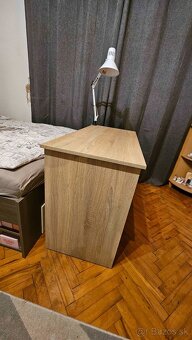 Kancelársky stôl s úložným miestom - 2