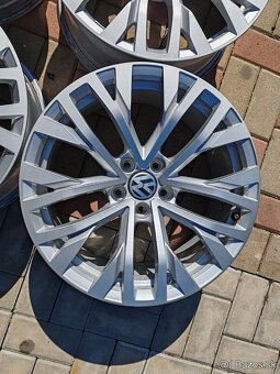 VW TUAREG,AUDI  5X112 - 2