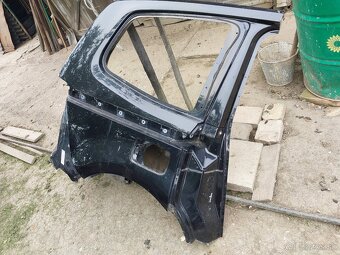 Predám štvŕťky,karosárke časti Seat Alhambra,VW Sharan,7N - 2