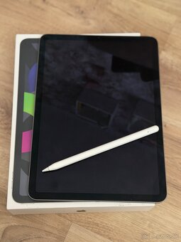 iPad Air 4th generation Wi-Fi - 2