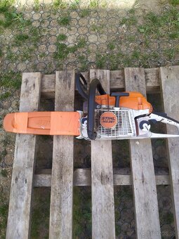 Predám motorovú pílu Stihl 261 - 2
