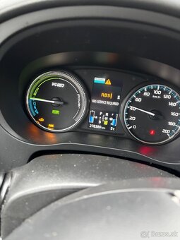 MITSUBISHI OUTLANDER 2.0 MIVEC PHEV INSTYLE - 2
