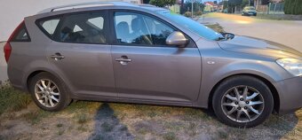 Kia Ceed 1.6 crdi kombi - 2