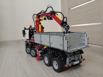 LEGO® Technic 42043 - 2